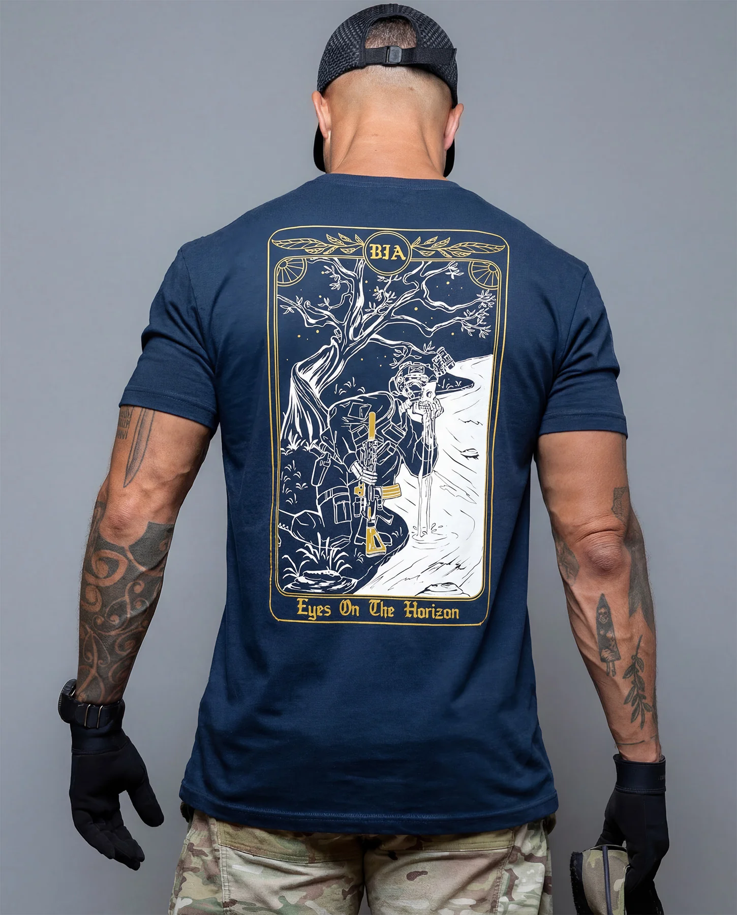 Horizon T-Shirt - Image 9