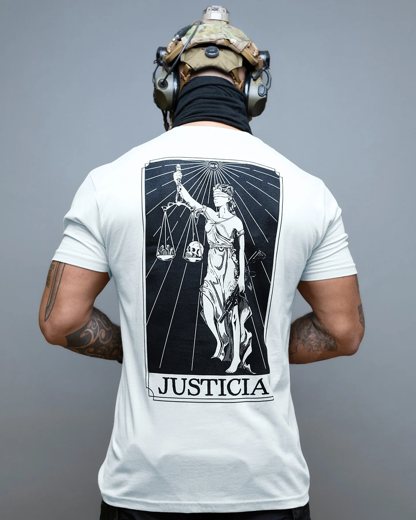 Justicia T-Shirt - Image 9